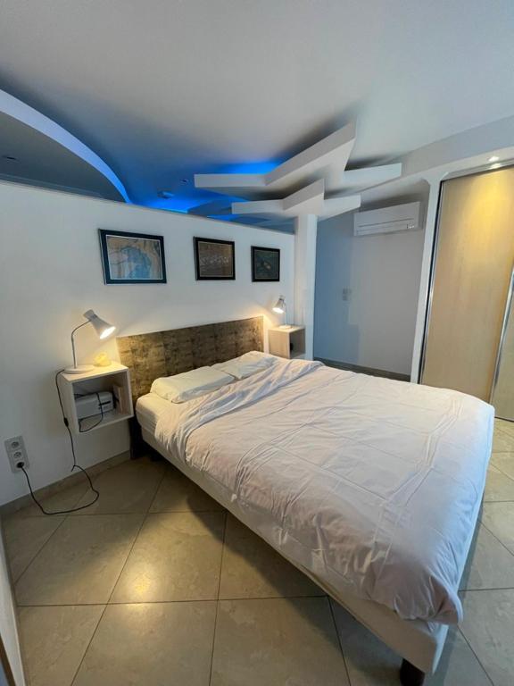 Villa Nîmes Eksteriør billede